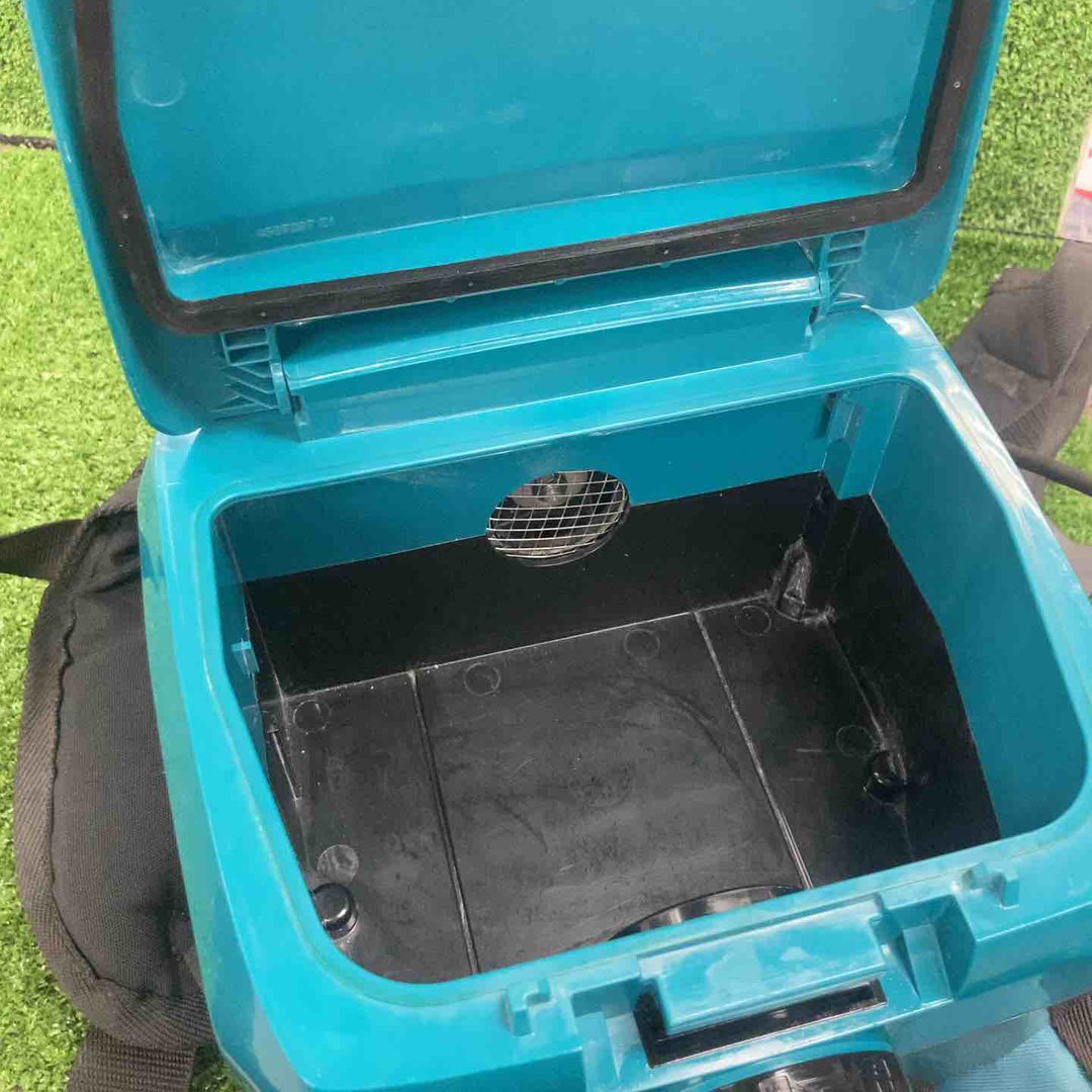 ☆マキタ(makita) コードレス背負い集じん機 VC260DZSP【川崎店】