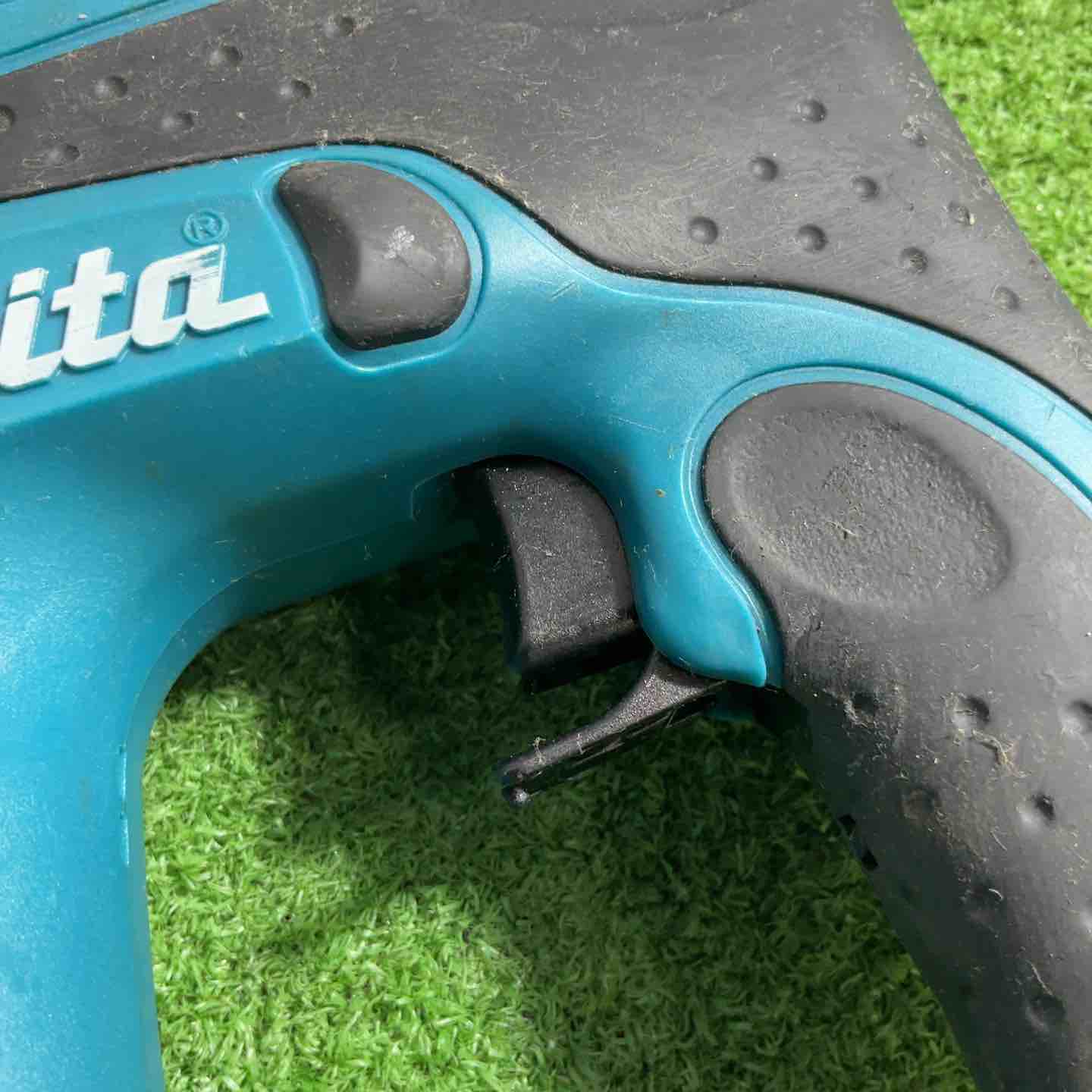 ◇マキタ(makita) コードレスピンタッカ PT350DZ【川口店】 – アクト