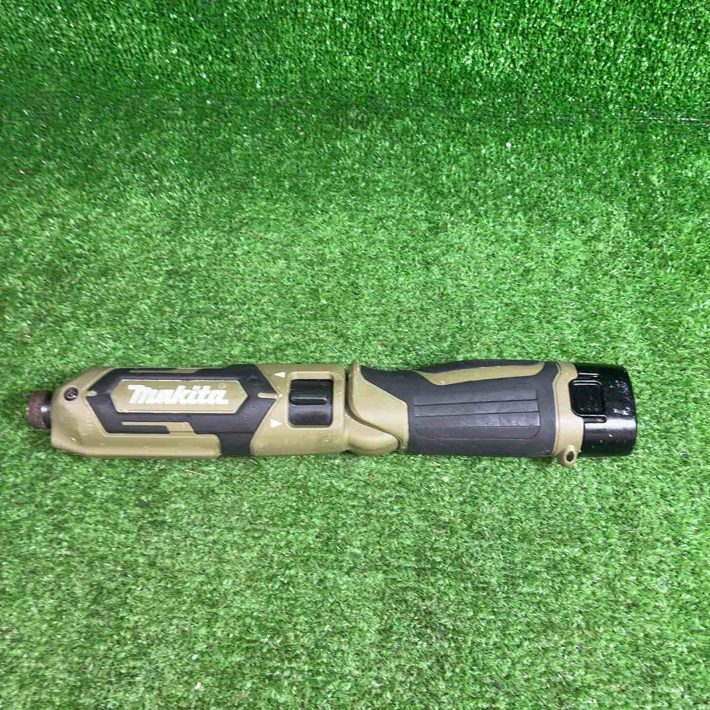 マキタ(makita) コードレスペンインパクトドライバー TD022DZO【藤沢店】 マキタ(makita) コードレスペンインパクトドライバー TD022DZO【藤沢店