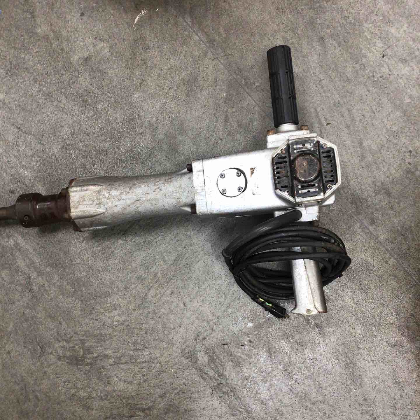マキタ(makita) 電動ハンマ 8600S【川崎店】 – アクトツールオンライン