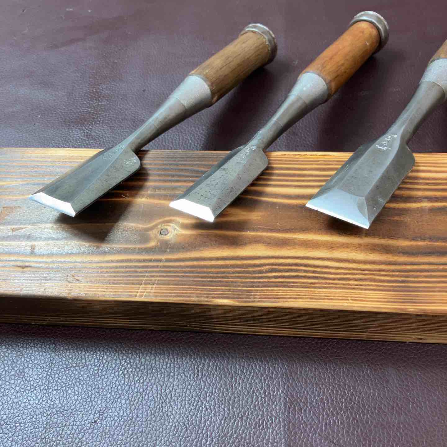 中古品】 金剛丸 鑿 3組セット 鑿・鉋・大工道具 他 ノミ のみ 【東大