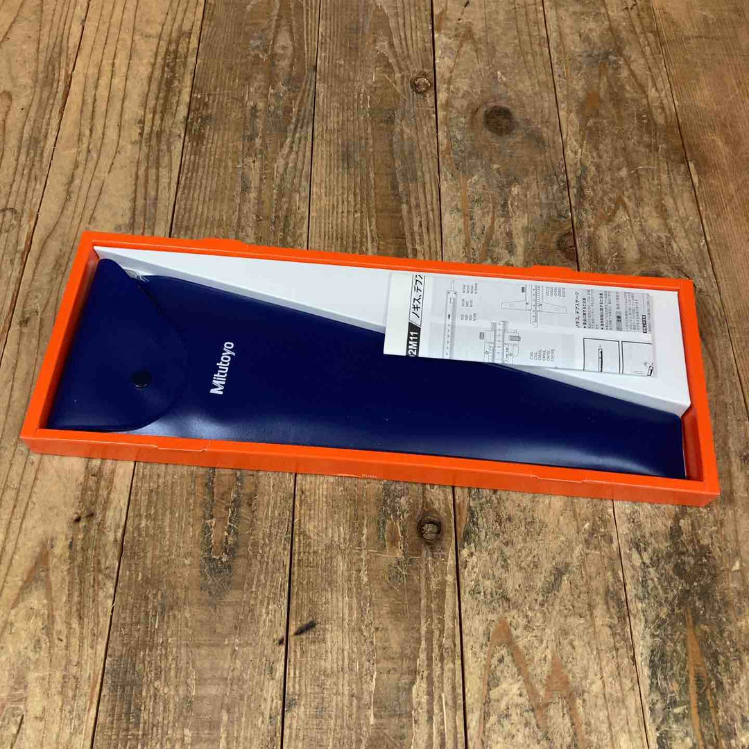 ◇ミツトヨ(Mitutoyo) Ｍ型標準ノギス N30(530-109)(300MM)【所沢店】