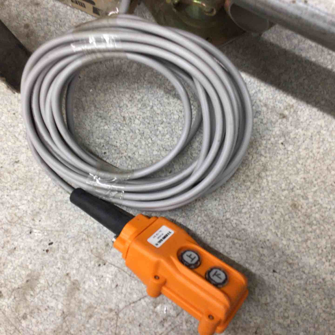 【中古品 美品】◇トーヨーコーケン 電動ウインチ(ワイヤー) ベビーホイスト BH-N330 2024年製【八潮店】