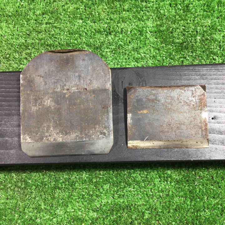 銘不明 向龍 寸八鉋 鉋身幅約79mm 台割れ、刃こぼれ等あります。 【川口店】