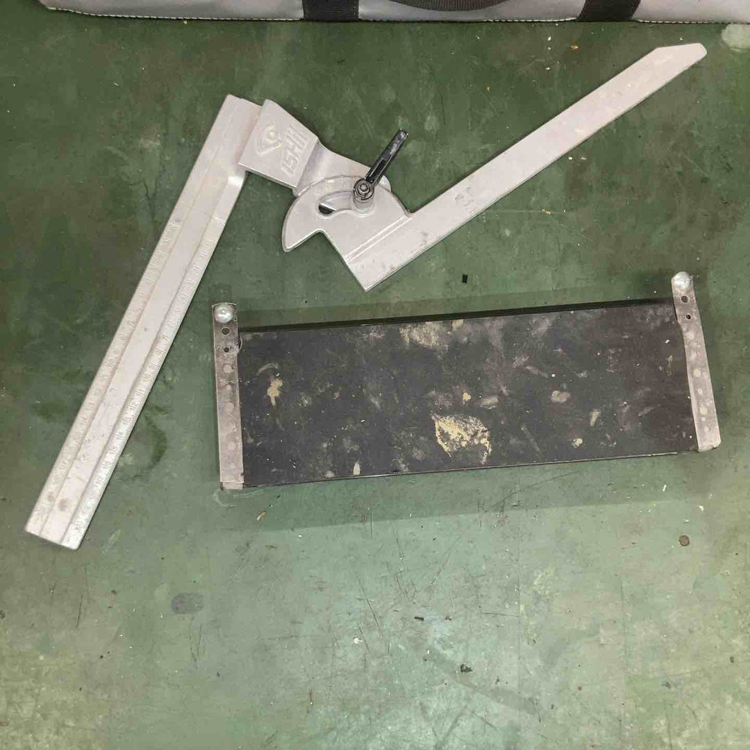 【中古品】◇石井超硬(ISHII) 手動タイル切断機 タフエースクリンカー 切断機 CW-320TLB　レーザー無し【戸田店】