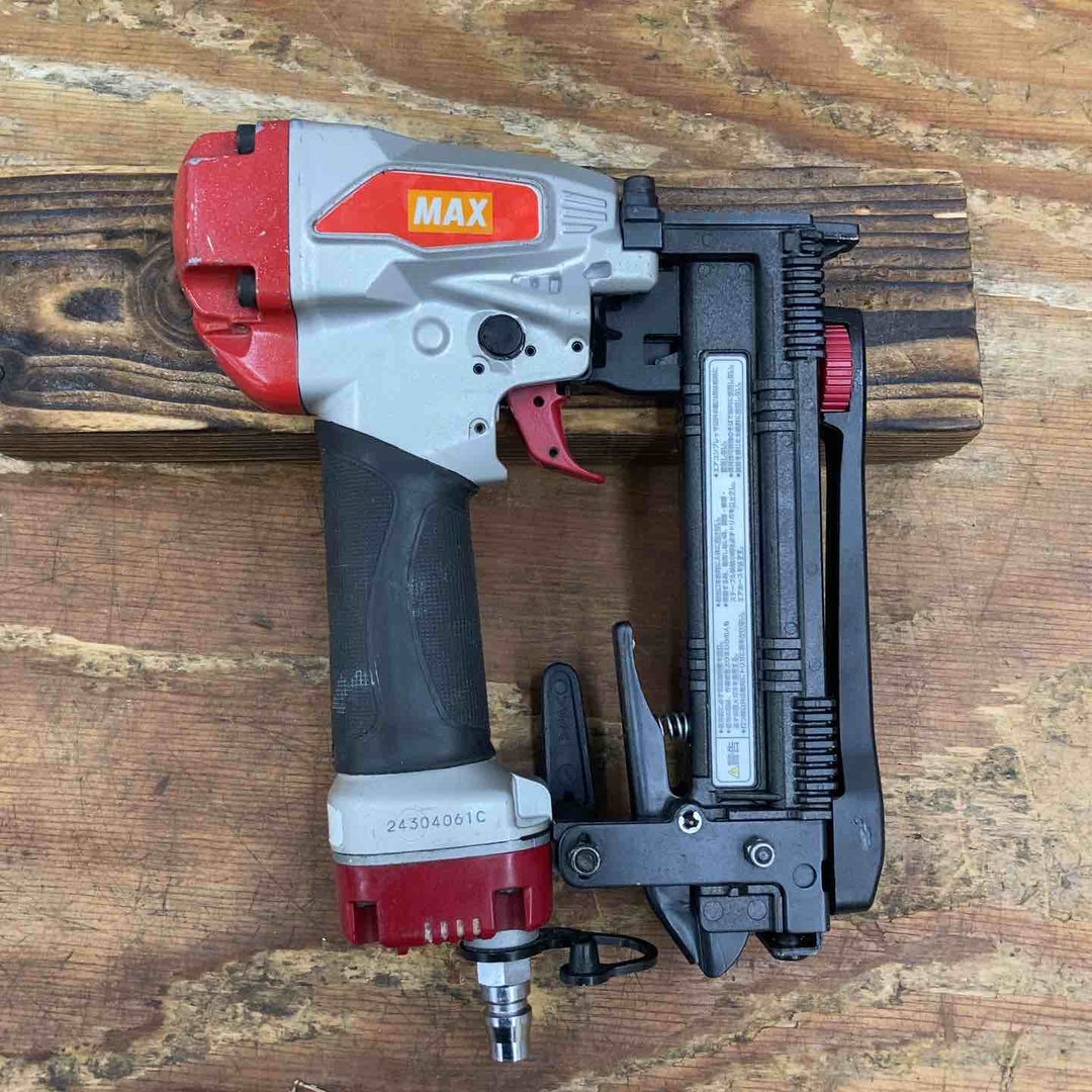 【中古品】★マックス(MAX) 常圧 エアタッカ TA-225/4J 内装 外壁下地 4mm 本体のみ【柏店】