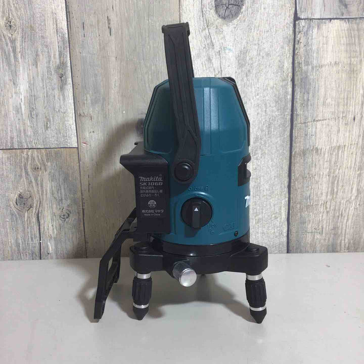 ◇マキタ(makita)コードレスグリーン墨出し器 CXTシンプルレーザー(本体のみ) SK10GD 縦・横【戸田店】