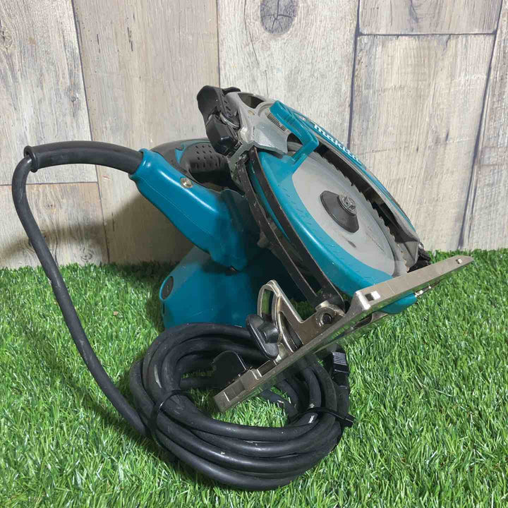 ★マキタ(makita) 165mm電気マルノコ 5637BA【戸田店】
