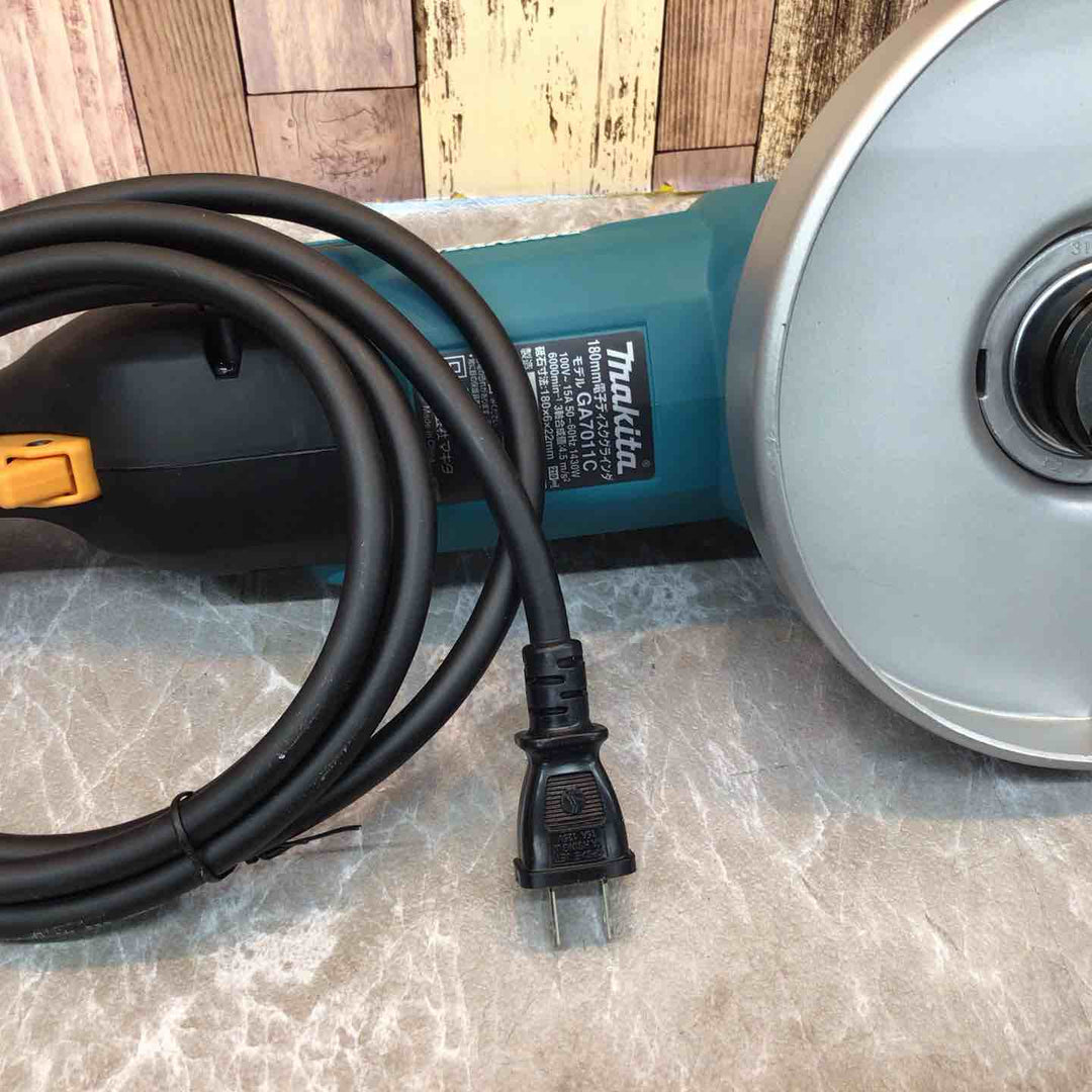 ☆マキタ(makita) 180mm電子ディスクグラインダ GA7011C【八潮店】