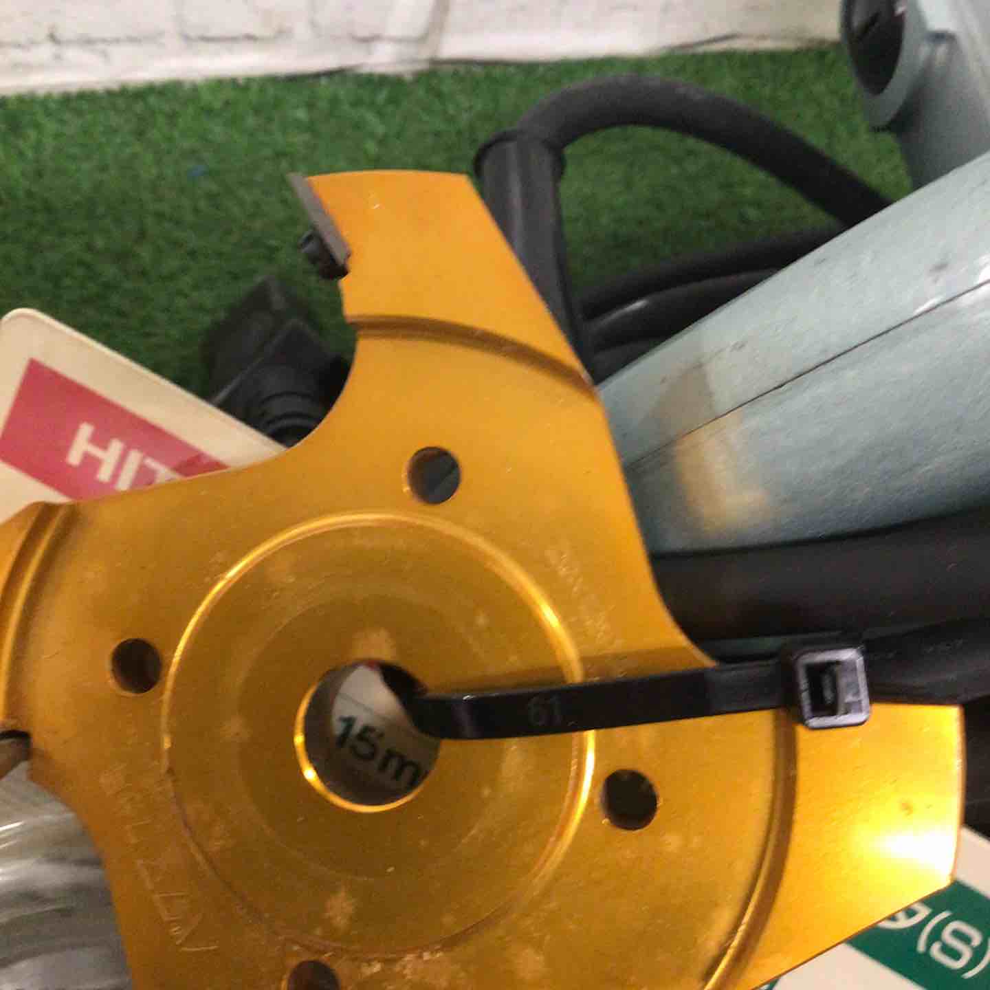 日立工機　HITACHI　ブレーキ付　小穴カッタ　21㎜　PG21BA　100V　溝切り　ミゾキリ　電動工具　大工道具　DIY　ホゾ等（12MD3441YGGnx) ◇ハイコーキ(HIKOKI ※旧:日立工機) 小穴カッタ 溝切 PG21BA【町田店