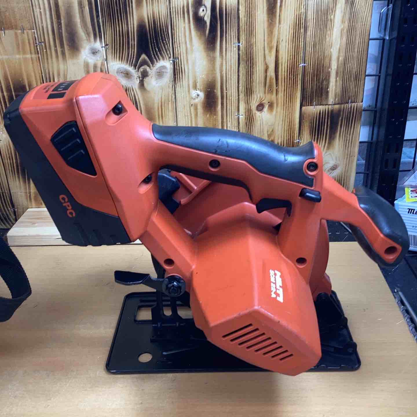 ◇ヒルティ(HILTI) コードレスチップソーカッター SCM22-A