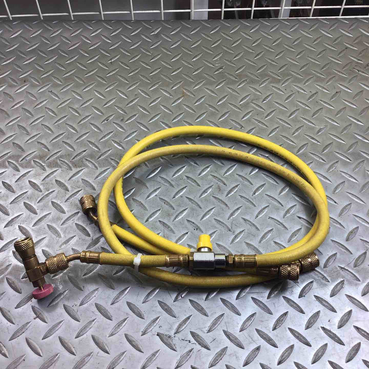 マキタ(makita) コードレス真空ポンプ VP180DZ【川崎店】