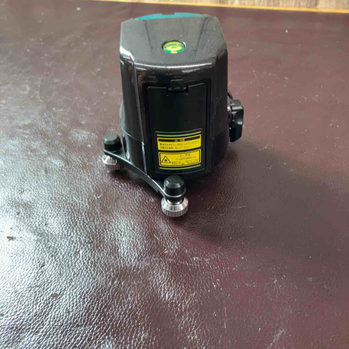 【中古美品】◇京セラ(Kyocera) グリーンレーザー墨出器 LL-50G 4372401【東大和店】