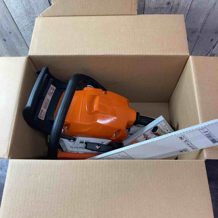 【未使用(店頭展示品)】STIHL エンジンチェンソー MS162C-BE 30cm PMM3 ライト【東大和店】
