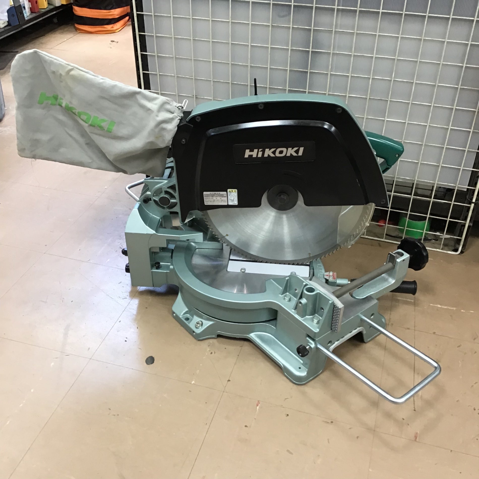 店頭受取り限定】☆ハイコーキ(HIKOKI ※旧:日立工機) 380mm卓上丸ノコ