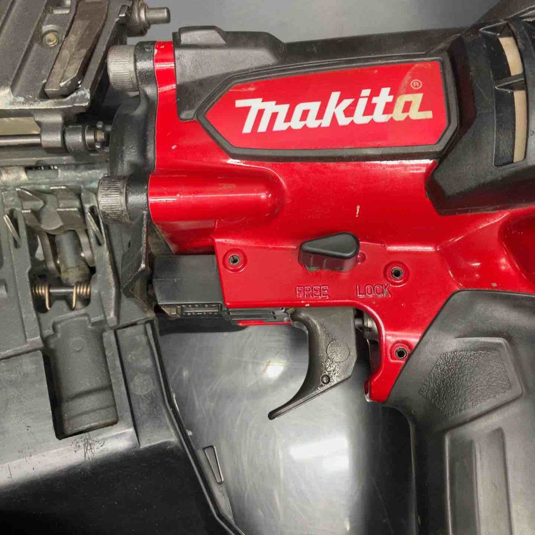 ★マキタ(makita) 高圧エア釘打ち機 AN730H【川越店】