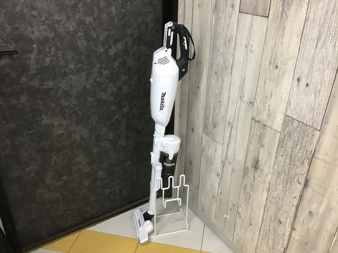 マキタ(makita) 40vコードレスクリーナーセット CL001GRDCW　バッテリー・充電器・スタンド付【富山店】