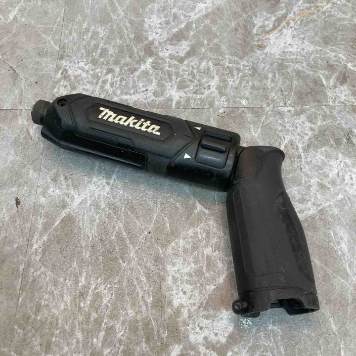☆マキタ(makita) コードレスペンインパクトドライバー TD022DZB【八潮店】