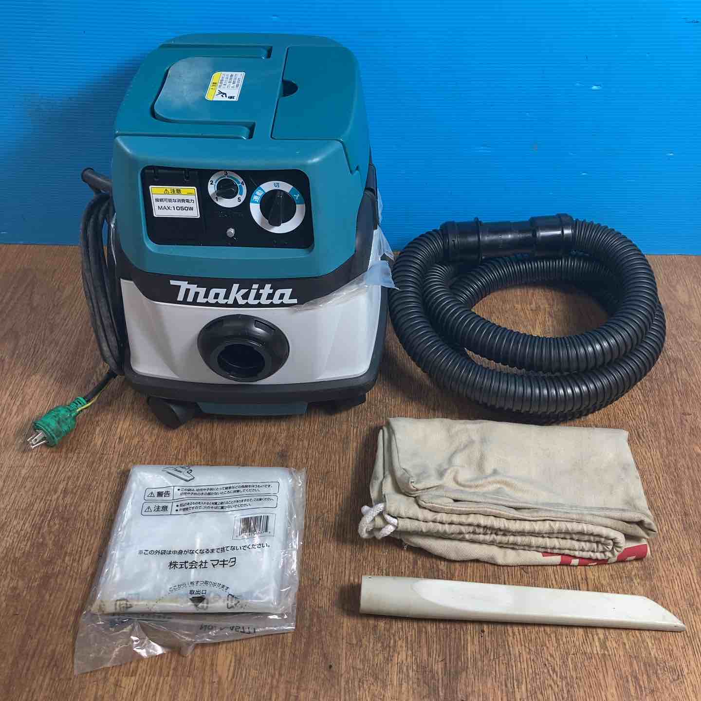☆マキタ(makita) 集じん機 乾湿両用 483(P) ※天面に一部削り痕