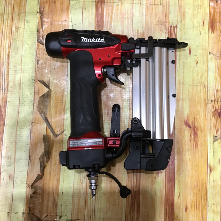 【中古】マキタ(makita) 高圧ピンネイラ AF501HP【草加店】