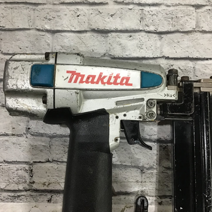 ★マキタ(makita) 常圧フィニッシュネイラ AF502N【川口店】