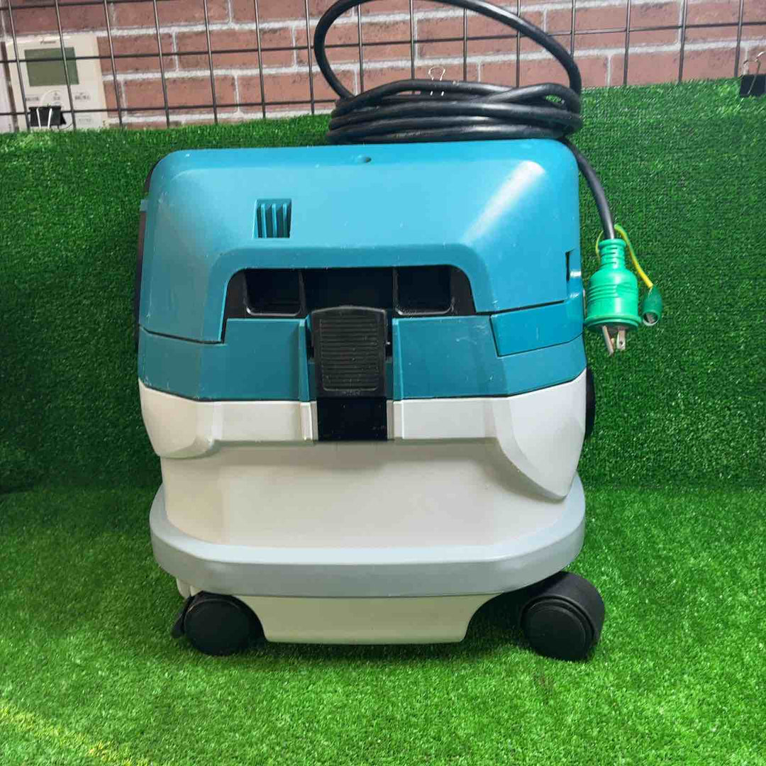 【中古品】 マキタ(makita) 集じん機 乾式 VC0830 連動機能【藤沢店】