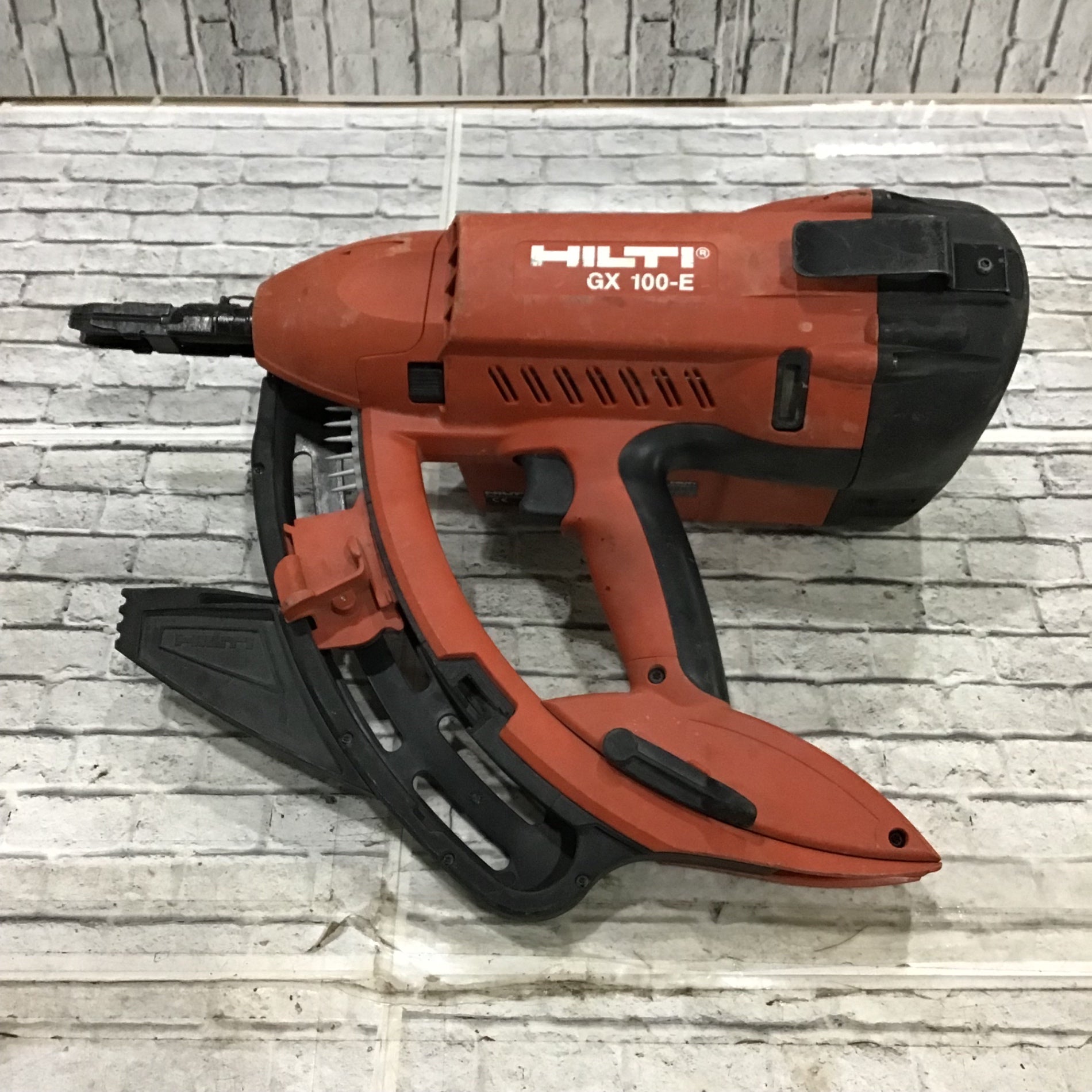 ○ヒルティ(HILTI) ガスカート式釘打機 GX100-E【川口店】 – アクトツールオンラインショップ