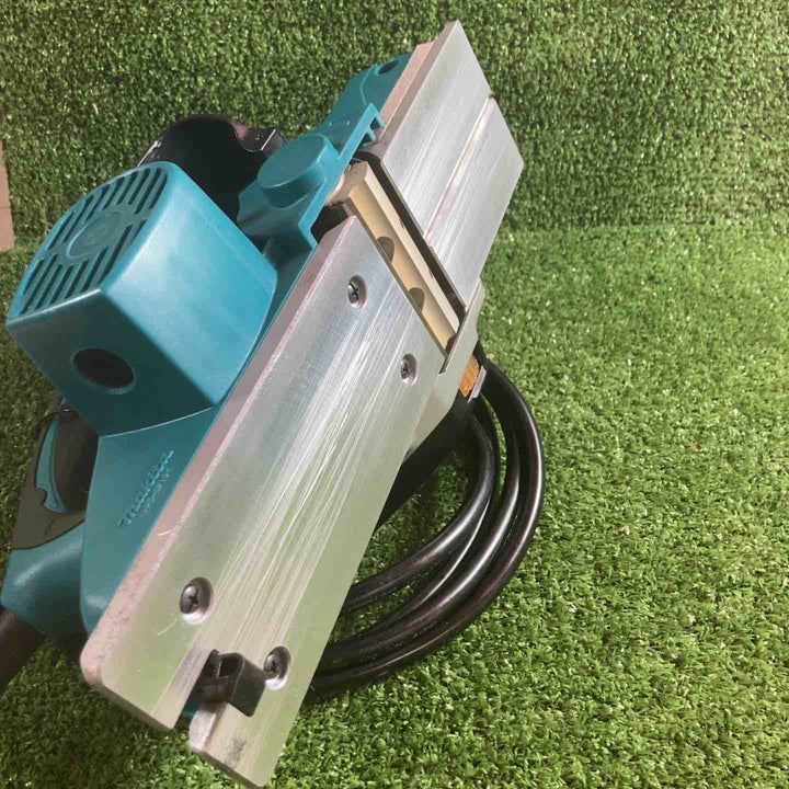 ☆マキタ(makita) 電気カンナ KP0800A【川崎店】