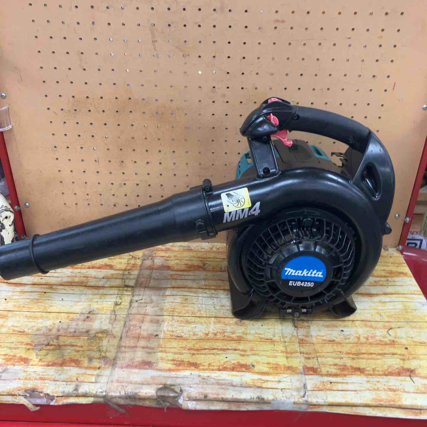 ☆マキタ(makita) エンジンブロア EUB4250【川崎店】 – アクト