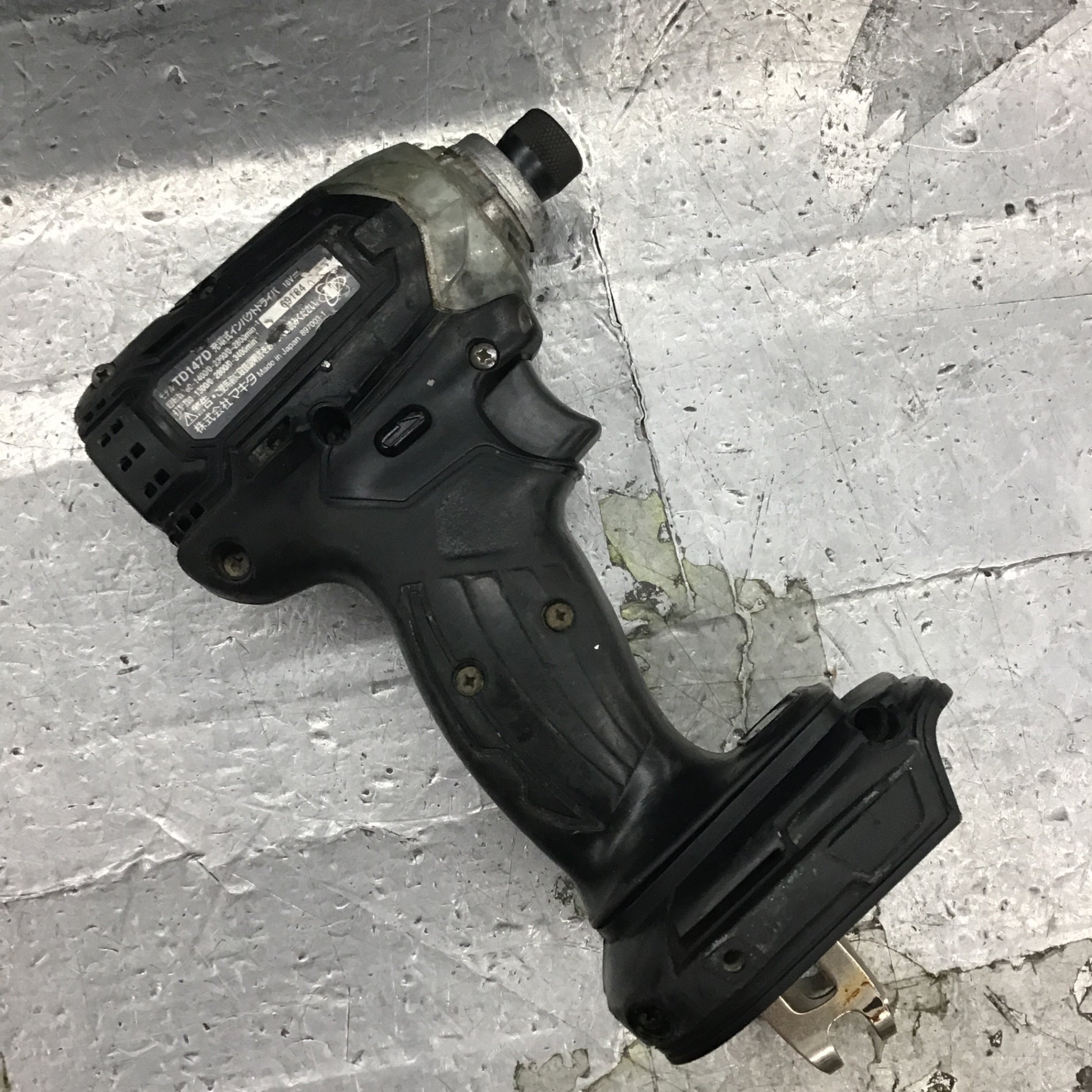 Makita マキタ TD147D コードレスインパクトドライバ 動作確認OK Makita マキタ TD147D コードレスインパクトドライバ 動作確認OK