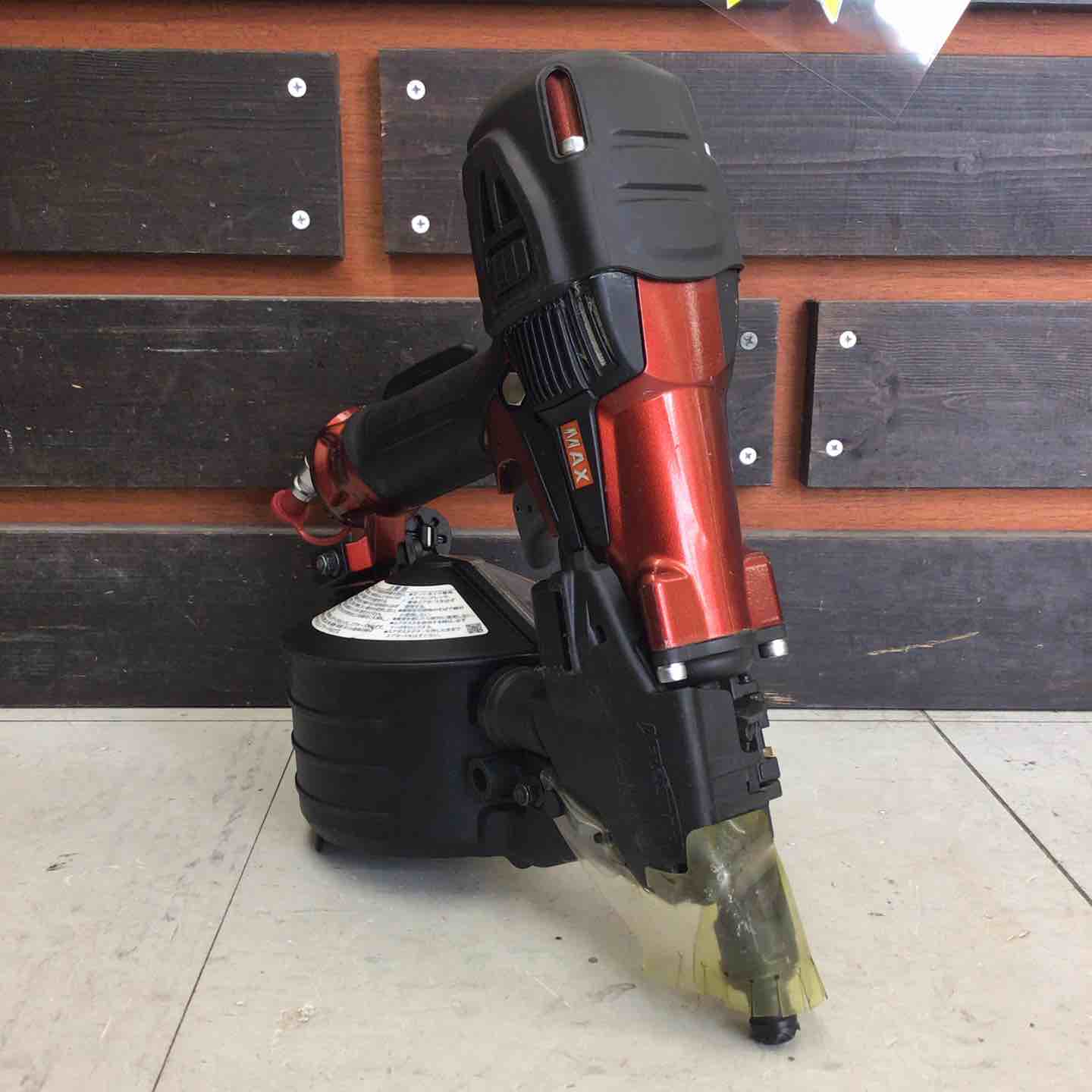 中古品】 マックス/MAX 高圧エア釘打ち機 HN-50N3(D)-R 【鴻巣店 中古品】 マックス/MAX 高圧エア釘打ち機 HN-50N3(D)-R 【鴻巣店
