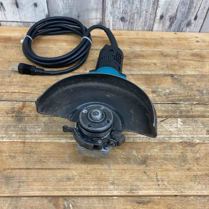 【中古品】 マキタ(makita) 125mm ディスクグラインダ 9535B 【東大和店】