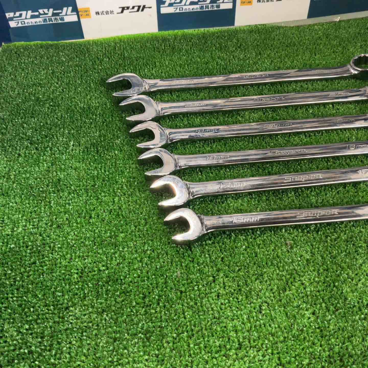 スナップオン(Snap-on) ショートコンビネーションレンチ 6本セット OEXM160B/170B/180B/190B/210B/220B【草加店】 スナップオン(Snap-on) ショートコンビネーションレンチ 6本セット