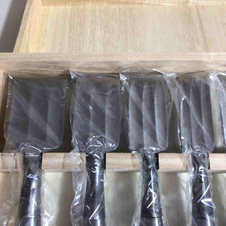 【未使用品】越秀 鑿 墨流し 10本組 鑿 鉋 大工道具【戸田店】