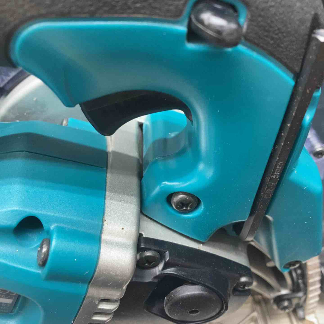 ★マキタ(makita) コードレス防じん丸のこ KS521DRF【川越店】