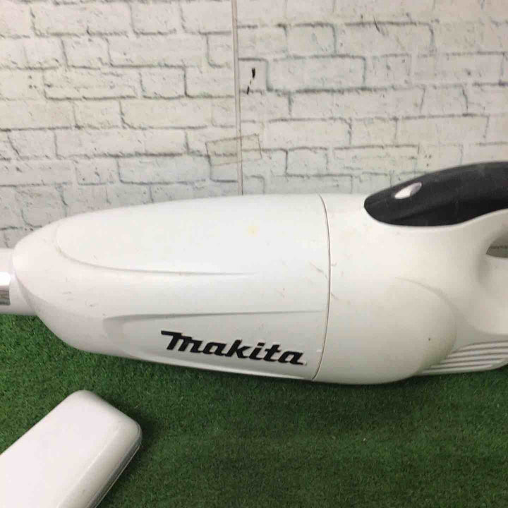 〇マキタ(makita) コードレスクリーナー CL180FDZ【町田店】
