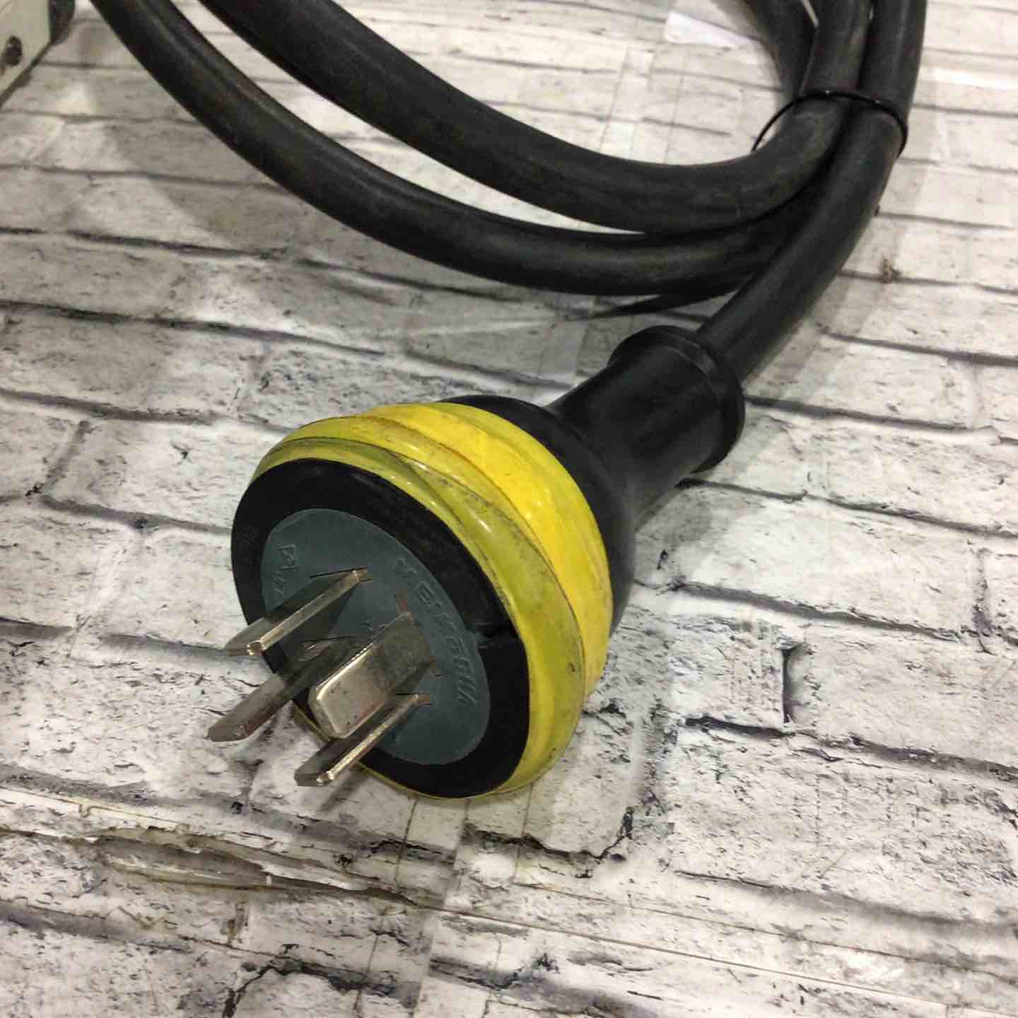 ◇マイト工業(might) インバーター直流アーク溶接機 MA-200DF【川口店