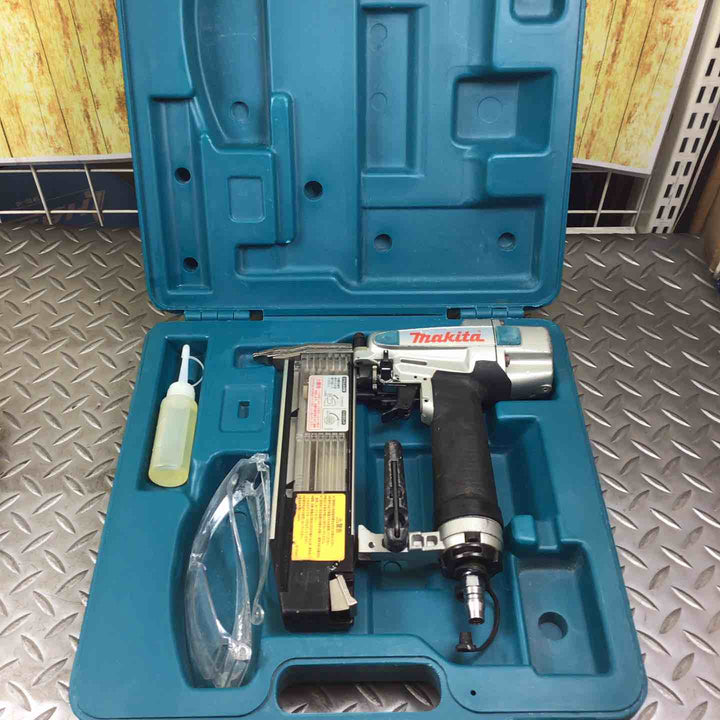 ★マキタ(makita) 常圧フィニッシュネイラ AF502N【川崎店】