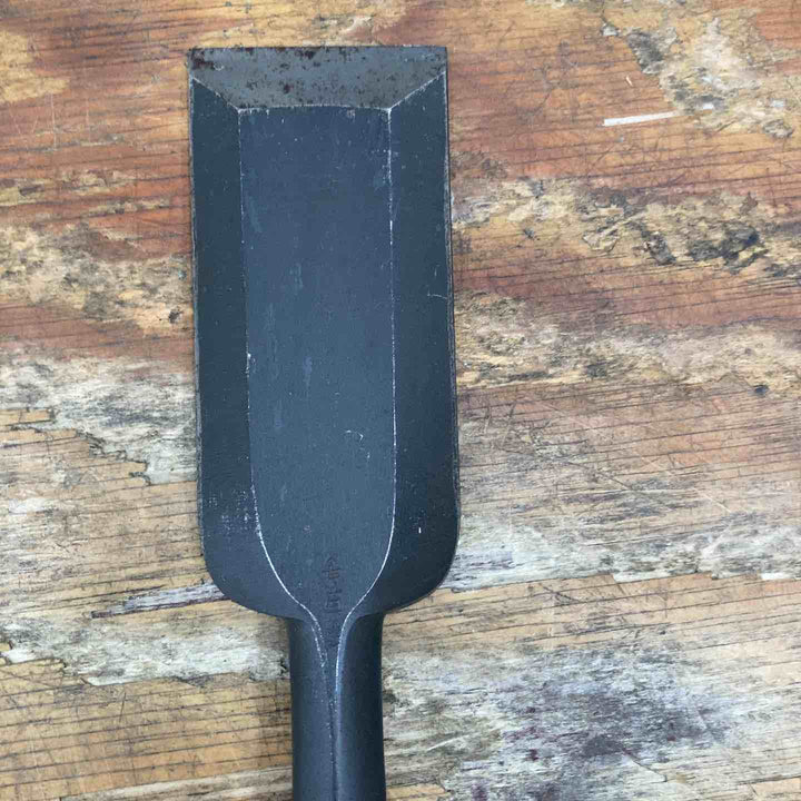 ◇石田作 日本号 叩き鑿 1寸4分【柏店】
