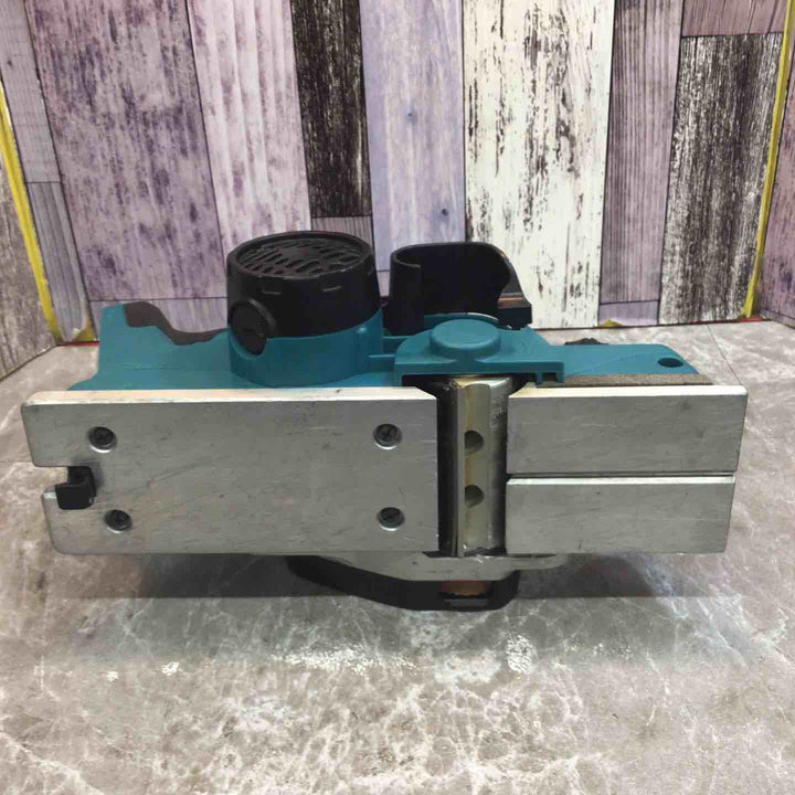 ★マキタ(makita) コードレスカンナ KP180DZ【八潮店】