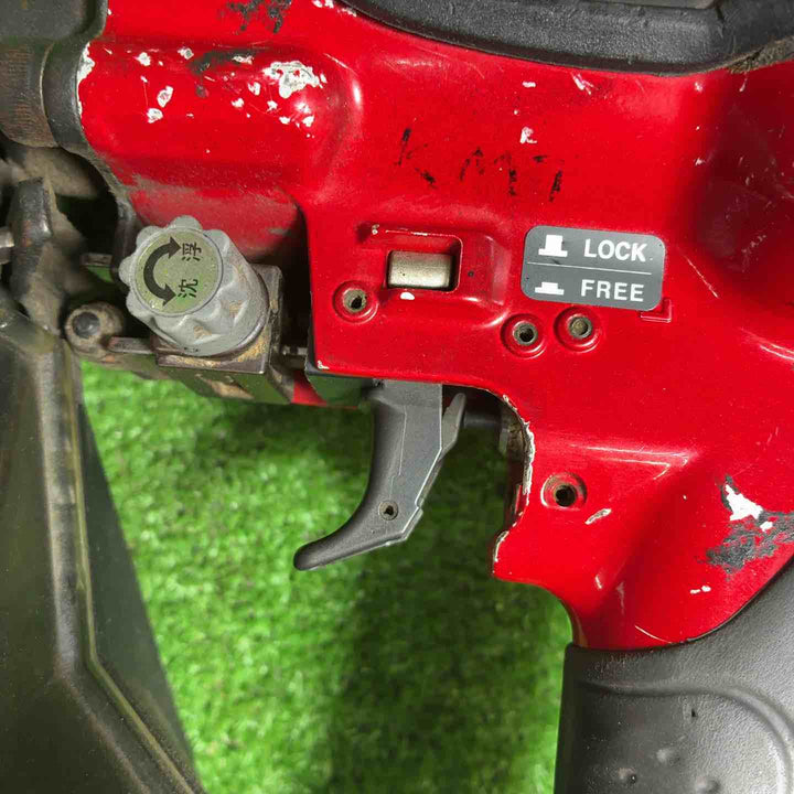 【中古品】 マキタ (makita) 高圧エア釘打ち機 AN711H 【藤沢店】