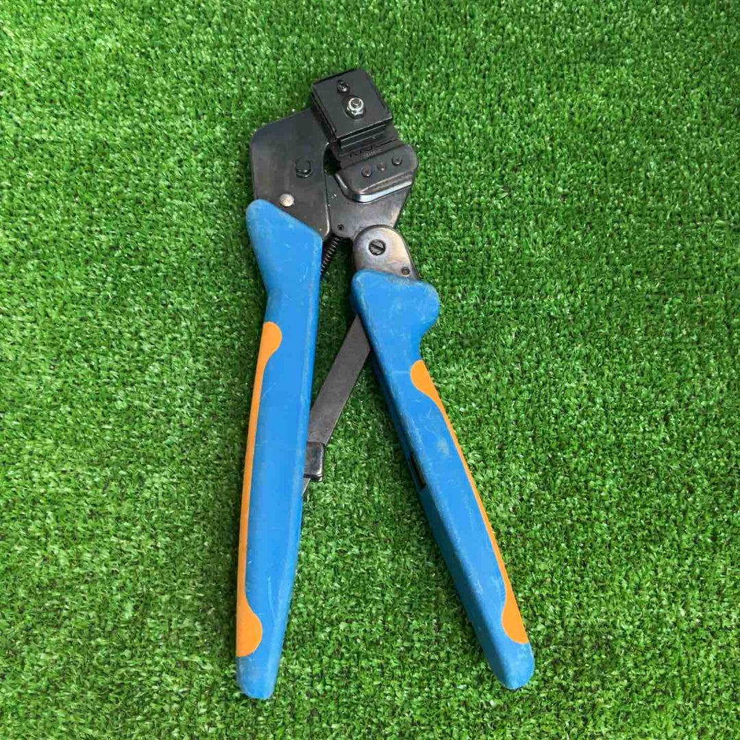 圧着工具 TE AMP 354940-1 クリンパ【草加店】