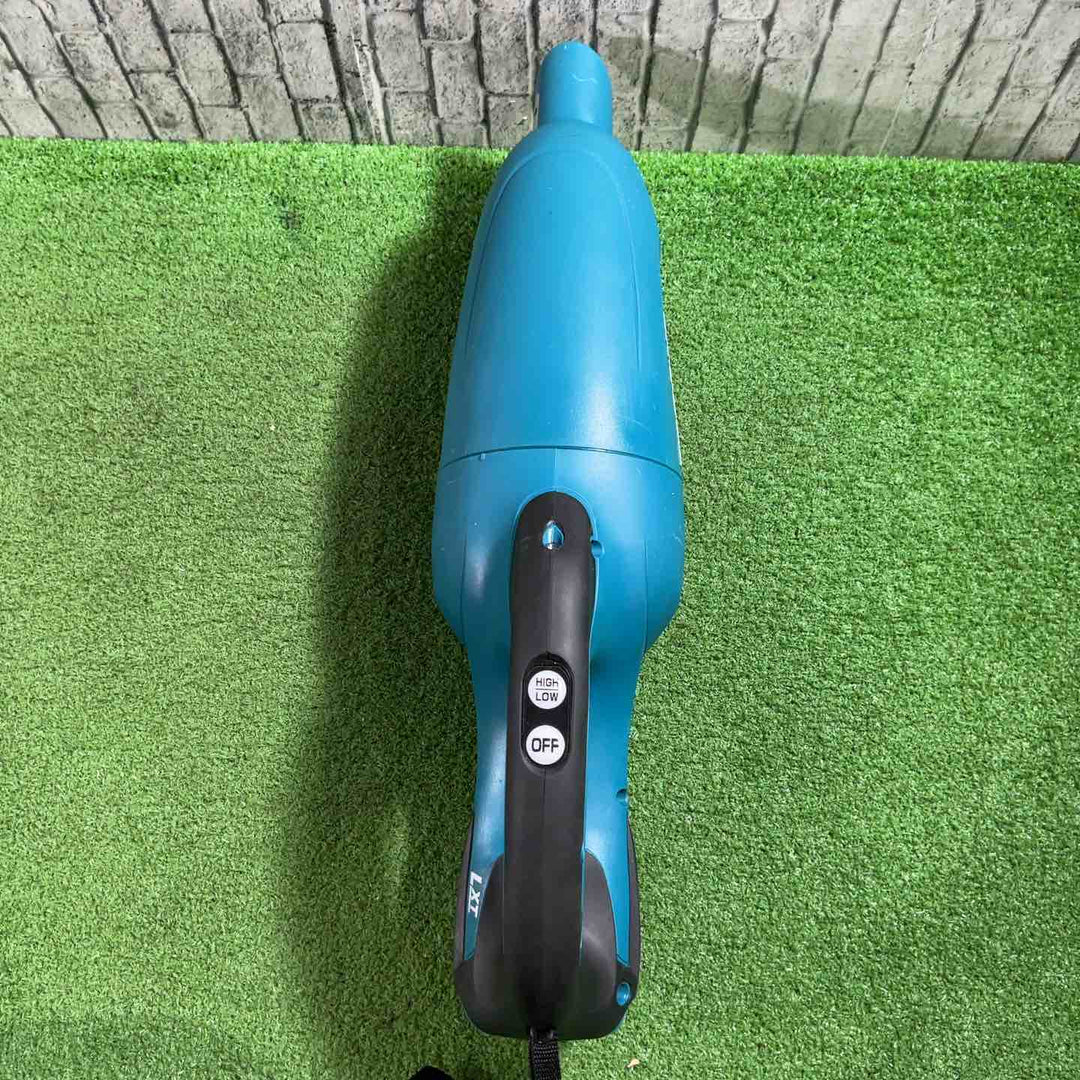 ★マキタ(makita) コードレスクリーナー CL181FDRF 動作確認済【川口店】