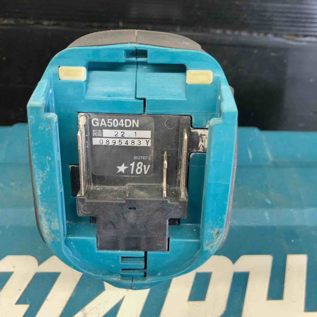 ★マキタ(makita) 125mmコードレスディスクグラインダー GA504DRGXN　充電器、バッテリー2個付属20回、24回【戸田店】