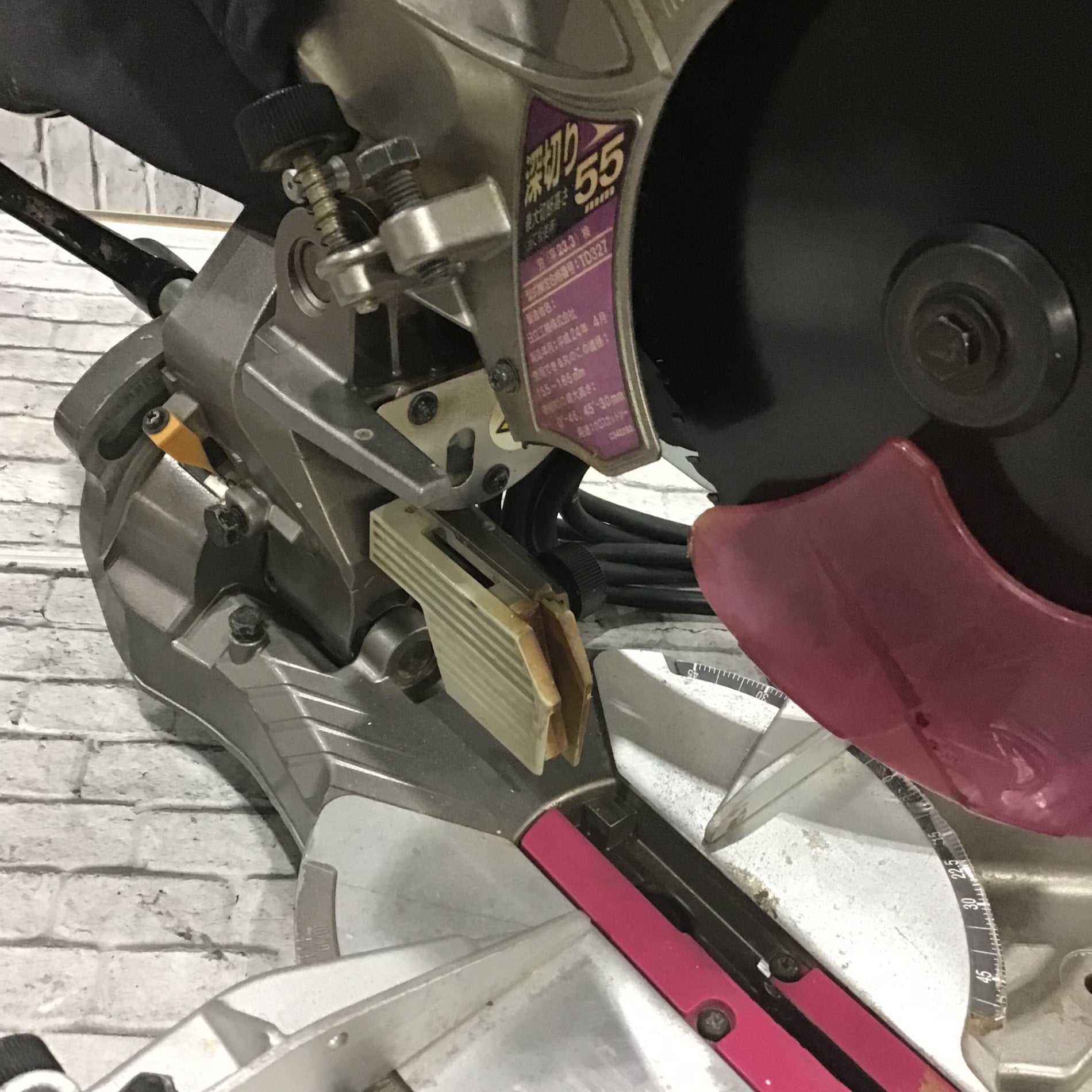☆ハイコーキ(HIKOKI ※旧:日立工機) 卓上スライド丸のこ C6RSHC【川口