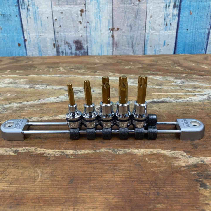 ▲ネプロス(nepros)9.5sq.T型トルクスビットソケットセット[5コ組]NTQ6T05A【柏店】