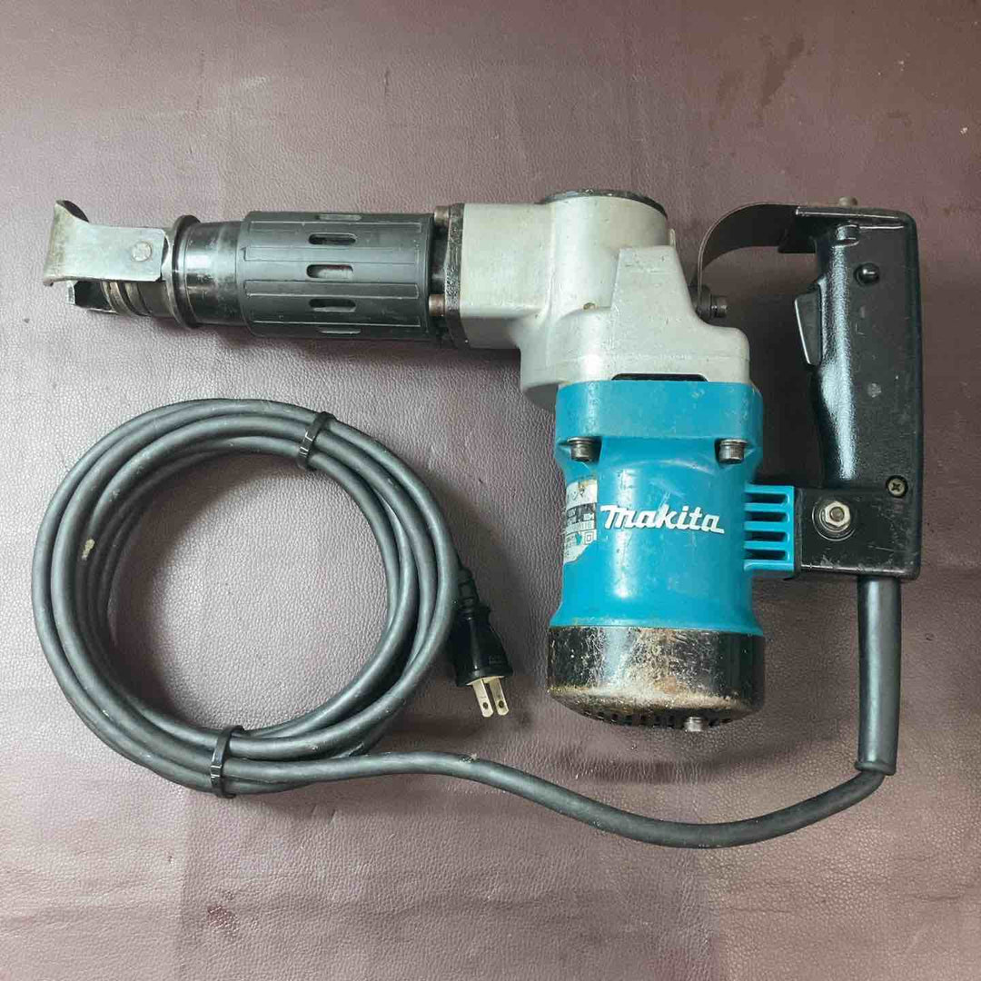 【中古品】 ★マキタ(makita) 電動ハンマ HM0810 【東大和店】