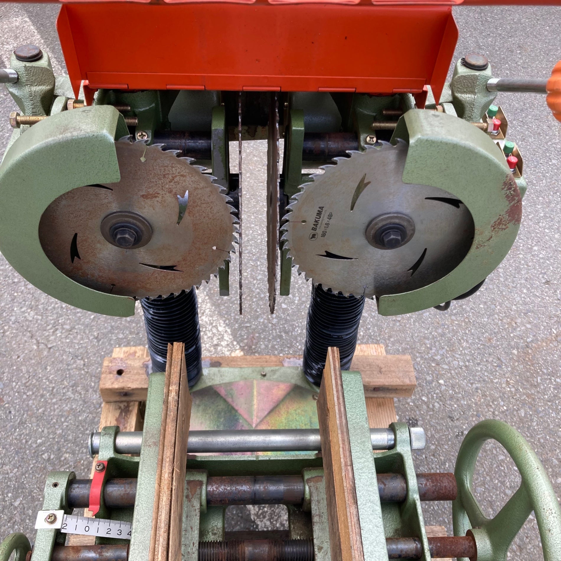 中古品/店頭受取り限定】◇マキタ(makita) 小型ホゾキリ 5500S【東大和