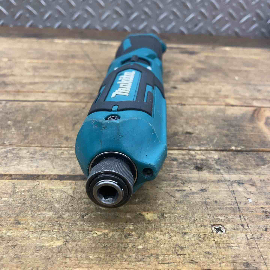 ★マキタ(makita) コードレスペンインパクトドライバー TD022DSHX【所沢店】