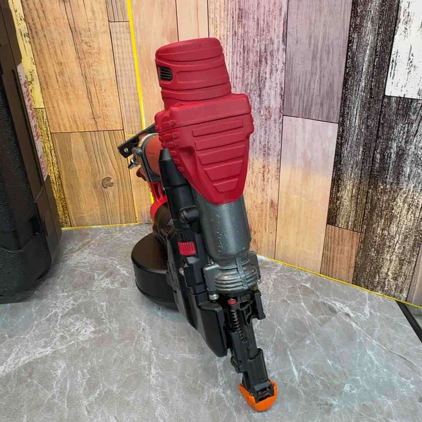 ☆マックス(MAX) 高圧エアネジ打ち機 HV-R41G4【八潮店】 – アクト